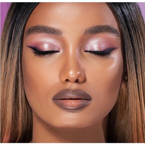 Natasha Denona LOVE FACE PALETTE Eye & Cheek Essential - Picture 4 of 11